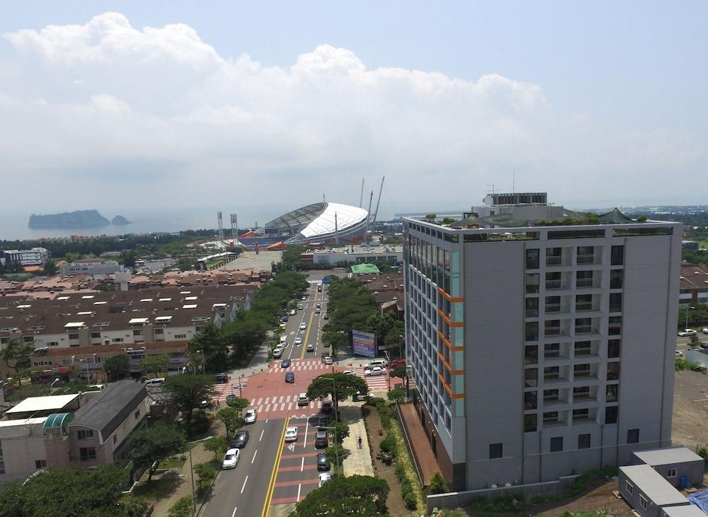 Seogwipo JS Hotel Exterior