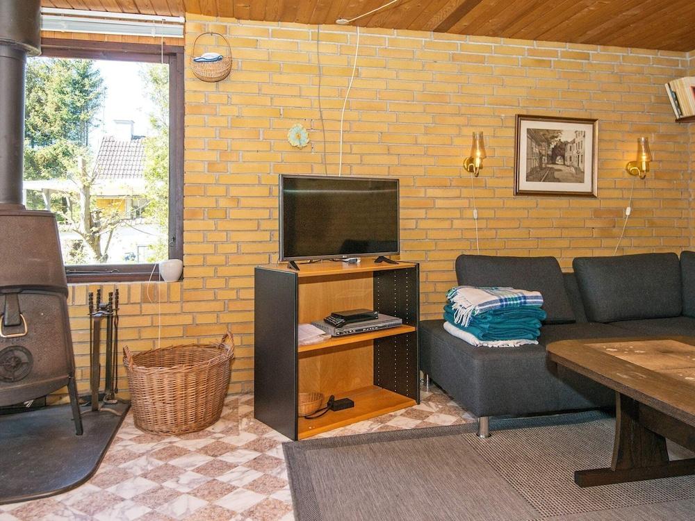 Beautiful Holiday Home in Grenaa Near the Sea