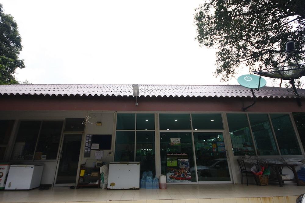 Saksupha Resort Exterior