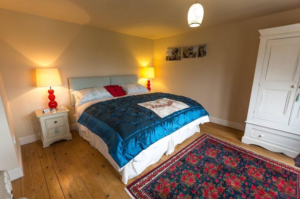 Sunnyside View Room