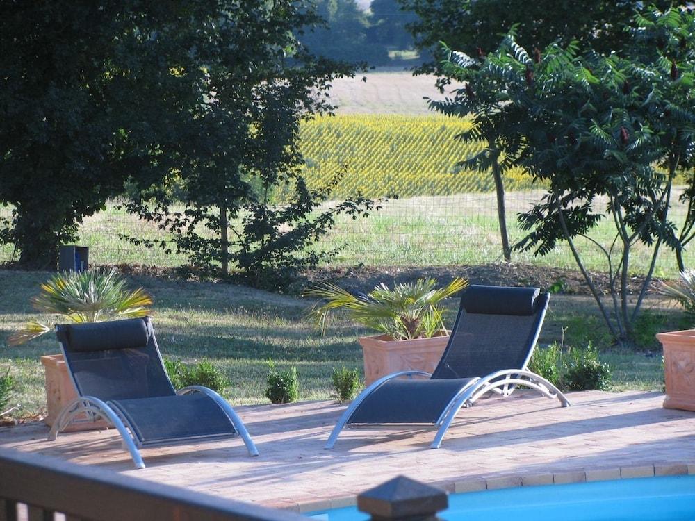 Au Vieux Pressoir Outdoor Pool