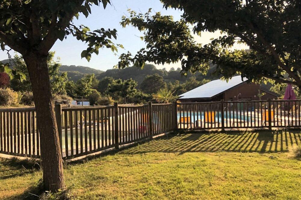 Village de Gite - La Cascade Exterior