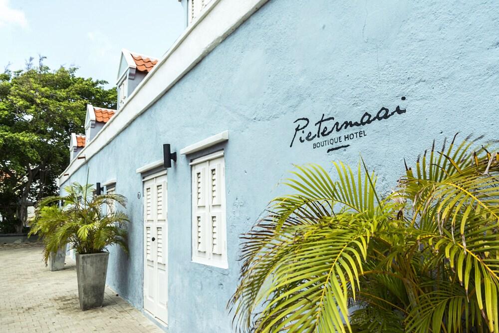 Pietermaai Caribbean Vibes Property Grounds