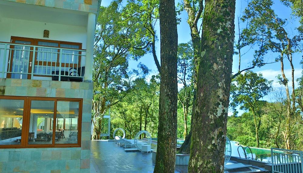 Elixir Hills Property Grounds
