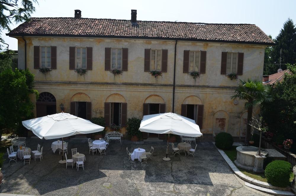 فيلا فالنتينا