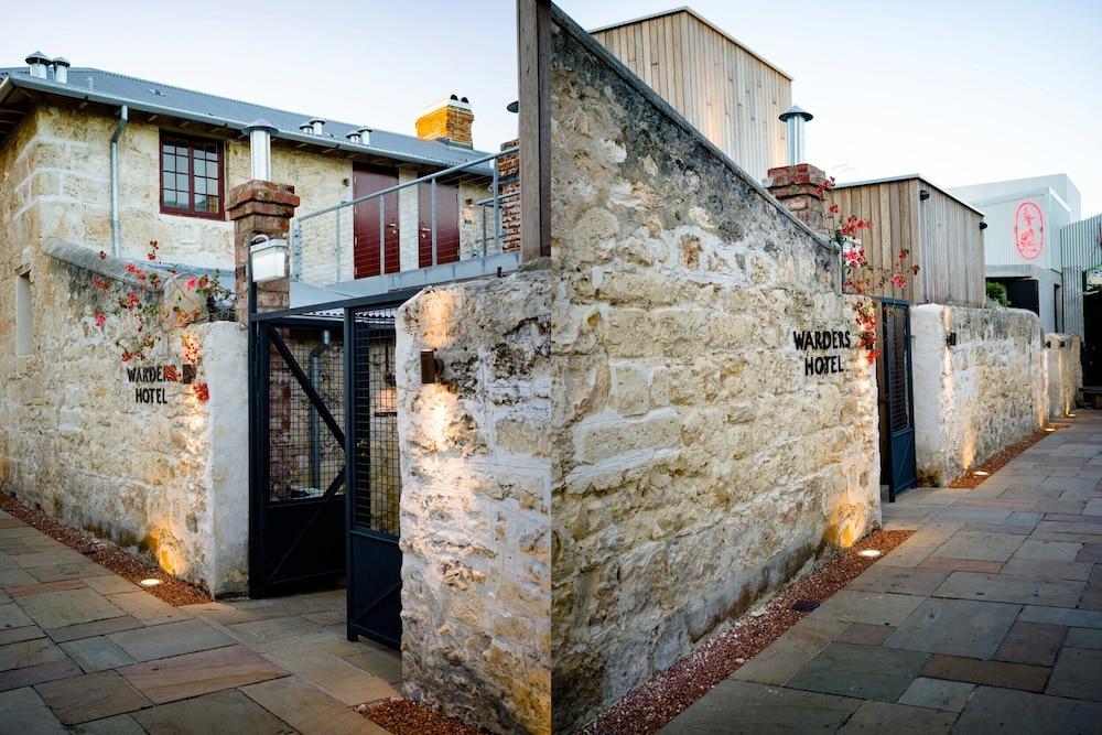 Warders Hotel by Garde, Fremantle