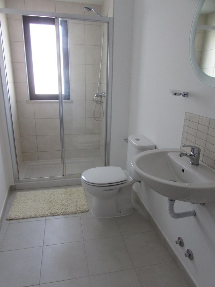 Private Self-Catering Apartements Dunas Bathroom