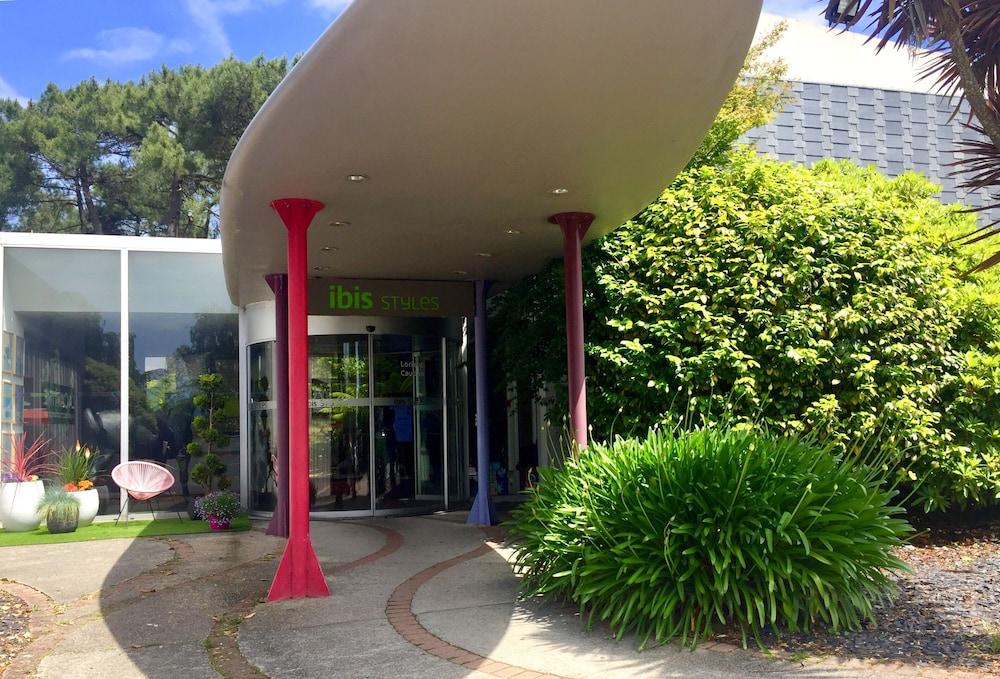 ibis Styles Lorient Caudan Reception
