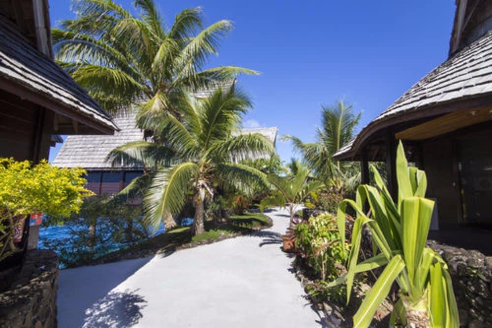 Oa Oa Lodge Property Grounds