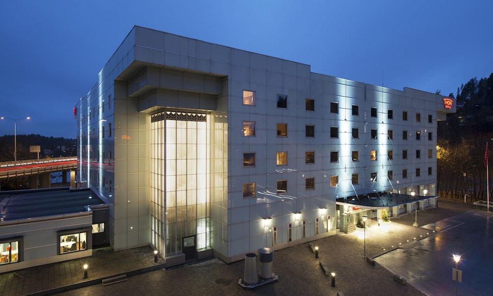 Thon Hotel Oslofjord Exterior