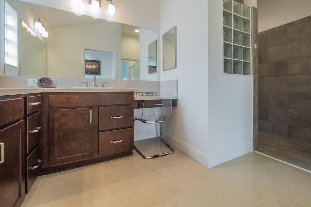 بيكيرينج باث 917 باي وايت بيليكنجا ر.ا غرفة