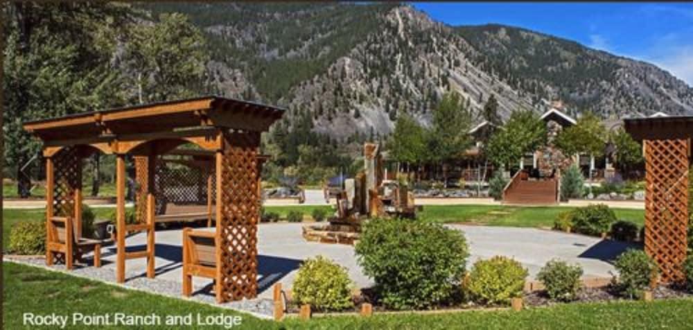 Rocky Point Ranch Property Grounds