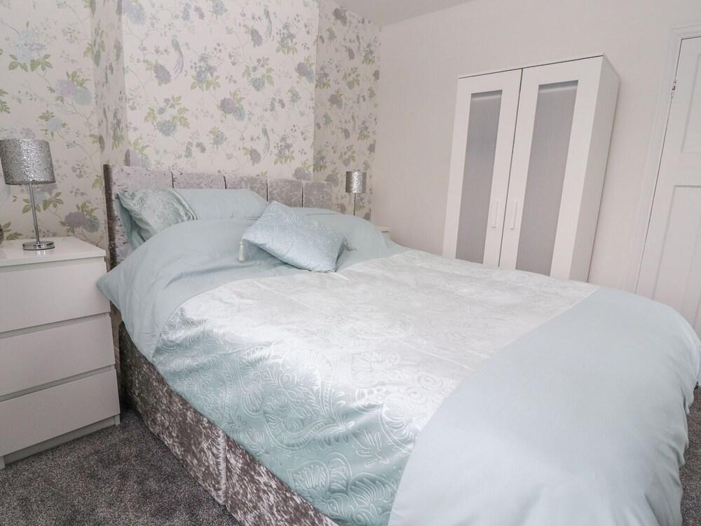 Hiraethog Room