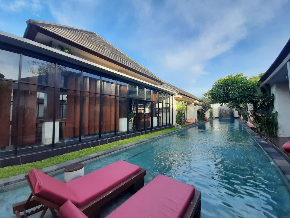 Gaing Mas Jimbaran Villas by Gaing Mas Group Exterior