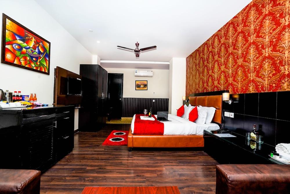 The Vaikunth Room