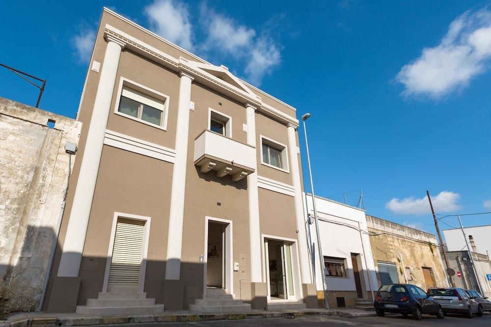San Pancrazio Suite Apartments