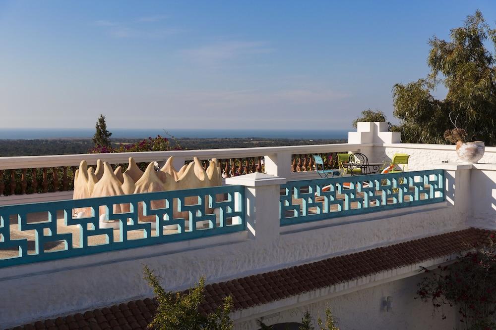 Riad Tamayourt Ocean View Exterior detail