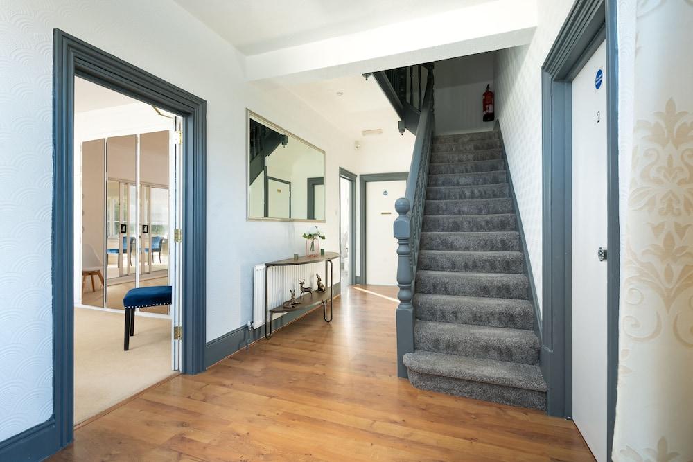KVM - Sugar Way House Interior