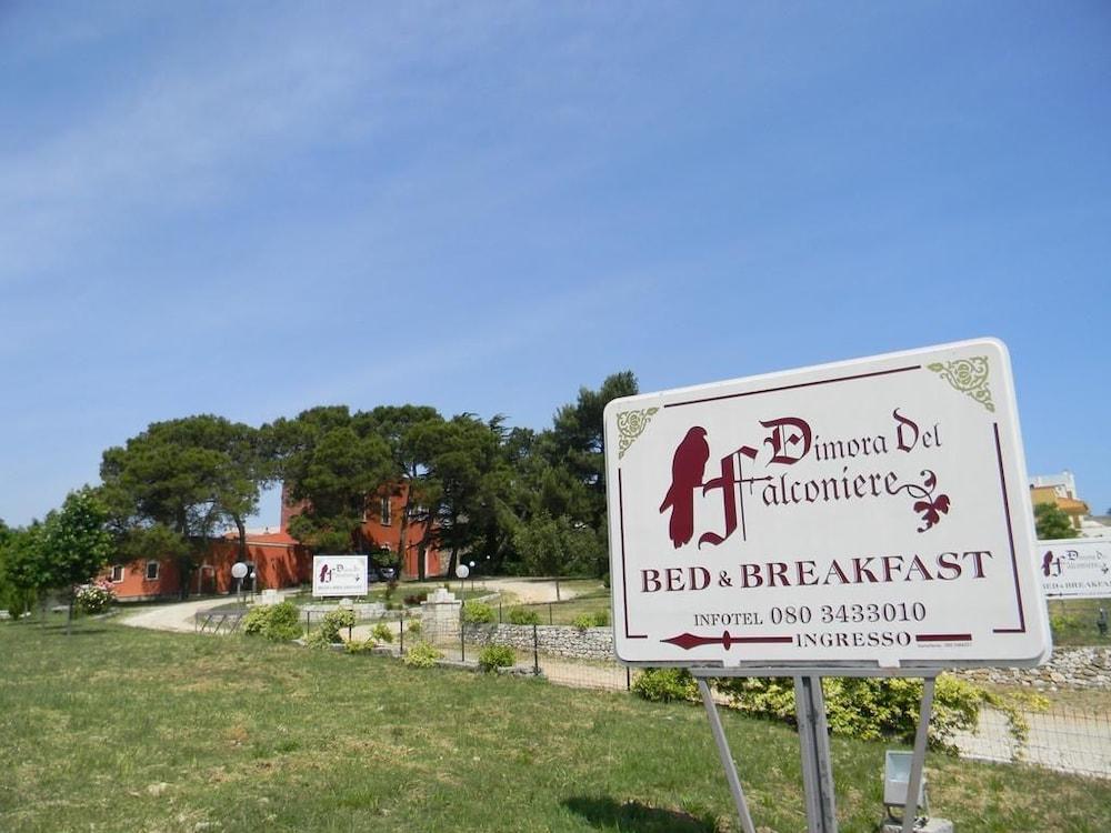 Dimora del Falconiere B&B