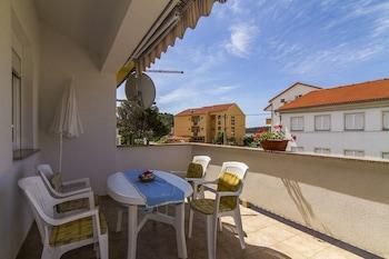 Apartments Ivica