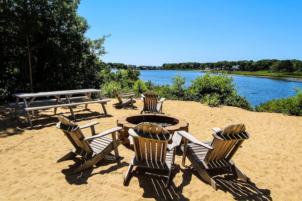 The Cove at Yarmouth by VRI Americas