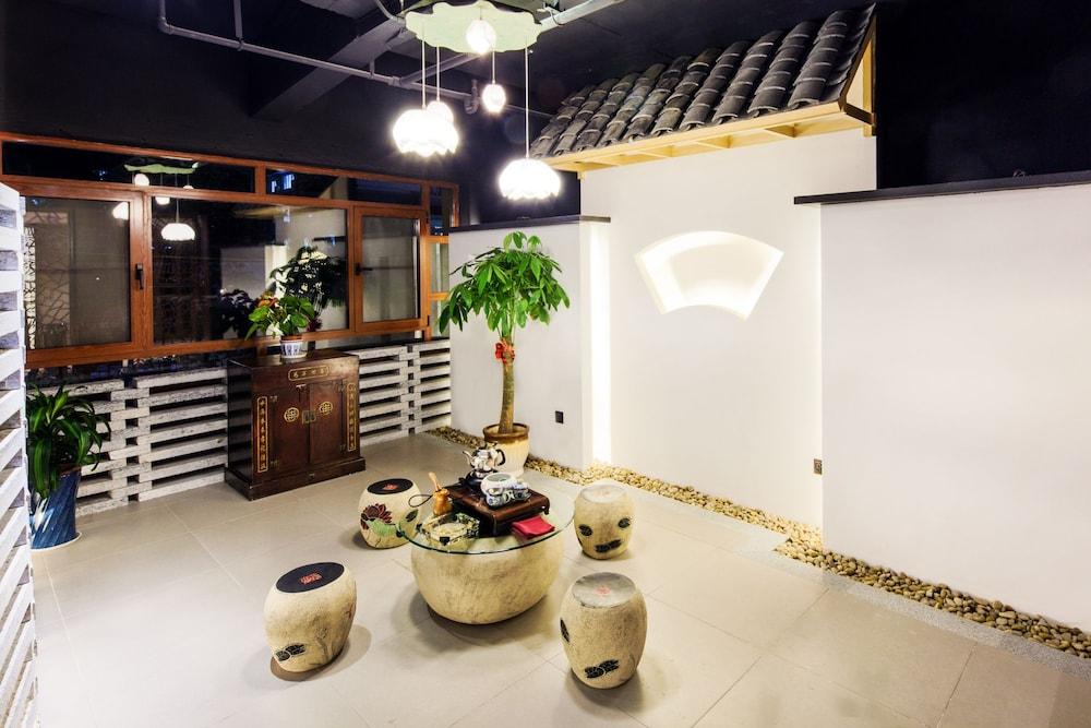 فندق جويلين إليفانت ترانك هيل أخرى