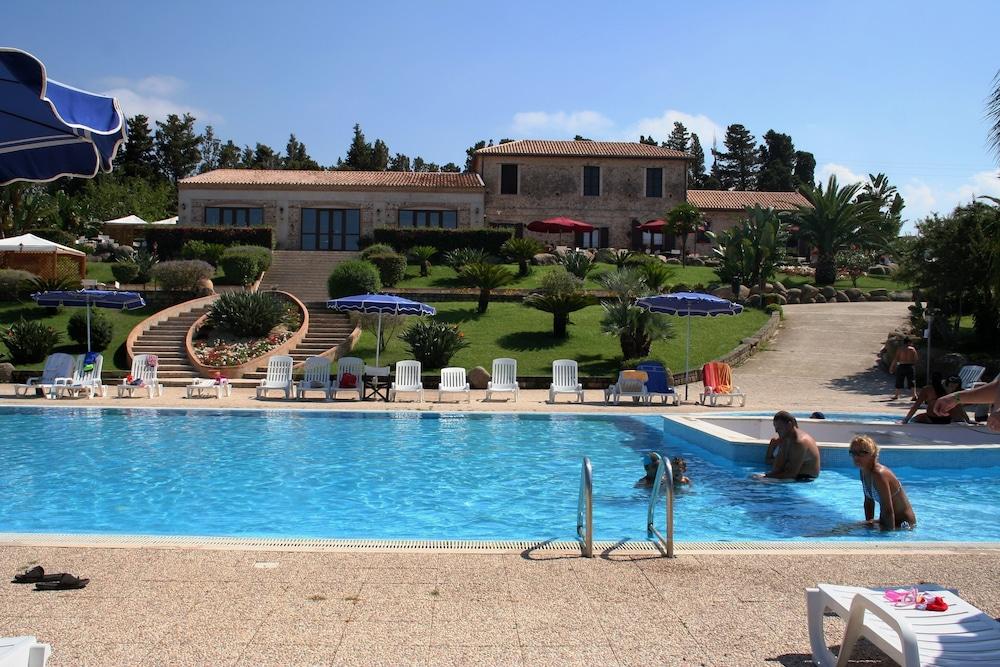 فيلّادجو دولوميتي سول ماريه