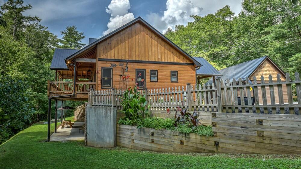 سميلينج جوت باي إسكايب تو بلو ريدج المنطقة الخارجية