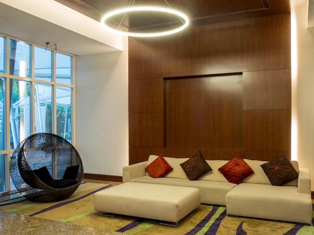 Orchard Scotts Residences Lobby Sitting Area