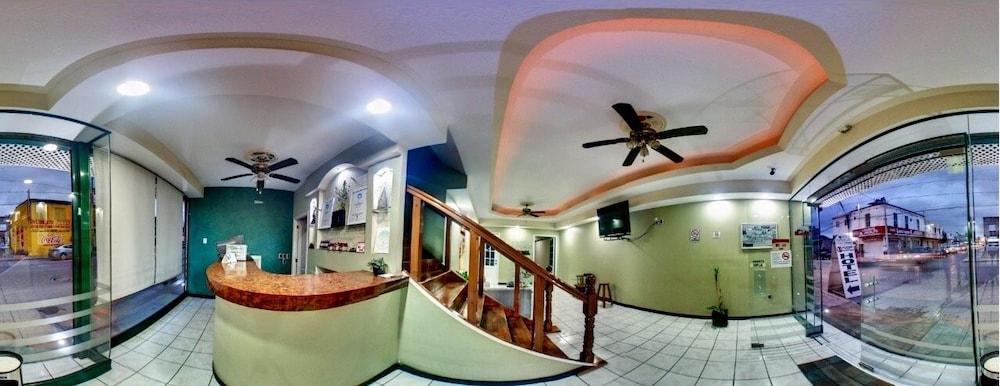 Hotel Esmeralda Reception