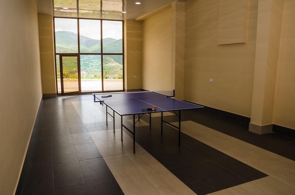 Yeghevnut Hotel Game Room