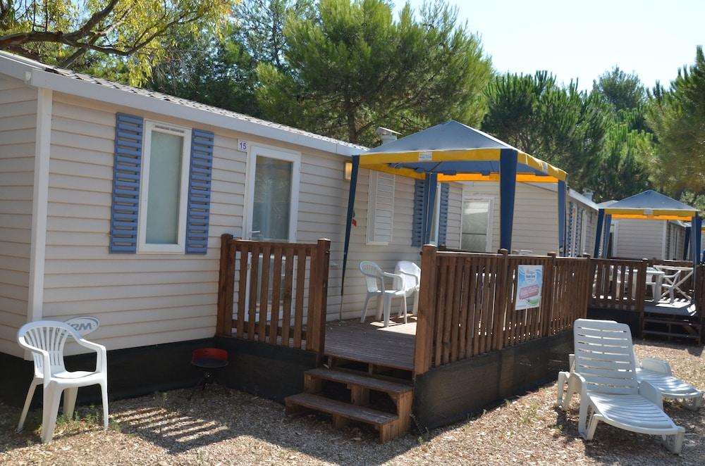 Happy Camp in Camping Villaggio Thurium