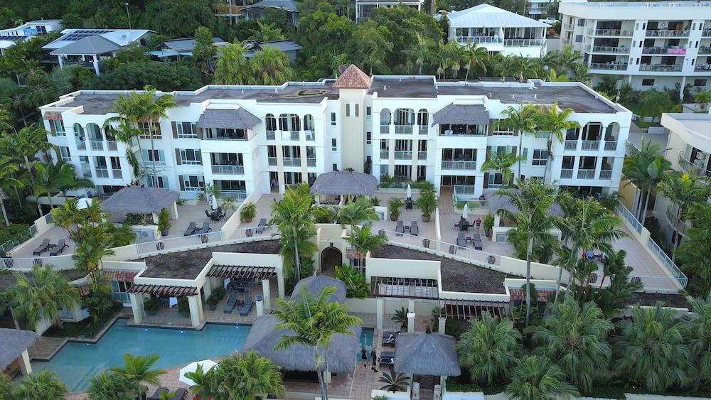 سي تشينج بيتش فرونت أبارتمينتس منظر من الجو