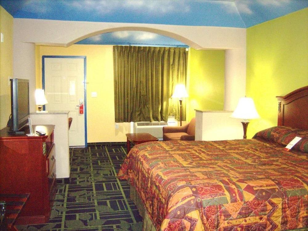 Regency Inn Room