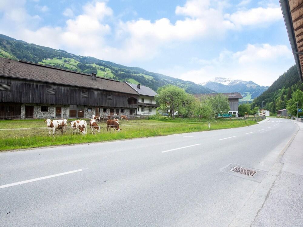 Attractive Apartment in Aschau With Balcony Exterior