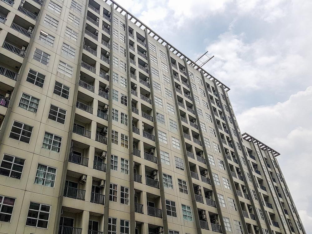 Tranquil Studio Apartment at Saveria BSD Exterior