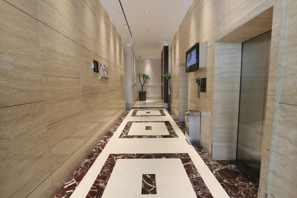 Java Paragon Hotel and Residences Lobby