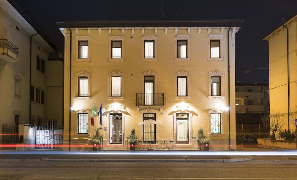 Albergo Fontana Featured Image