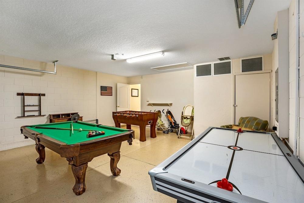 Stunning 4 bed Villa With South Facing Pool and spa With no Immediate Rear Neighbours - 376 Game Room