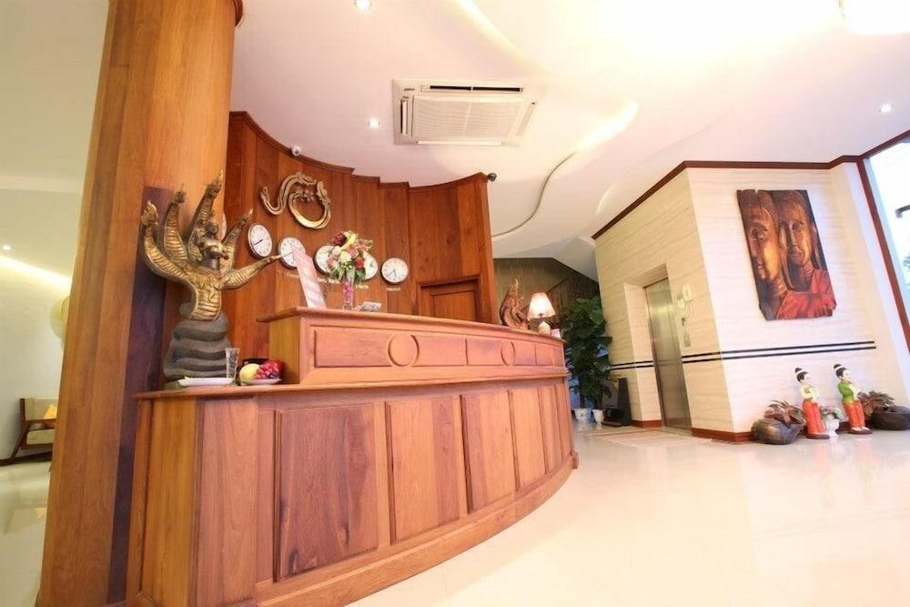 فونتيب بلازا هوتل منطقة الاستقبال