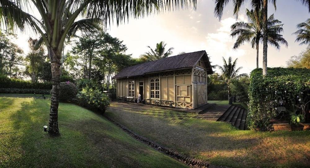 MesaStila Resort and Spa Reception