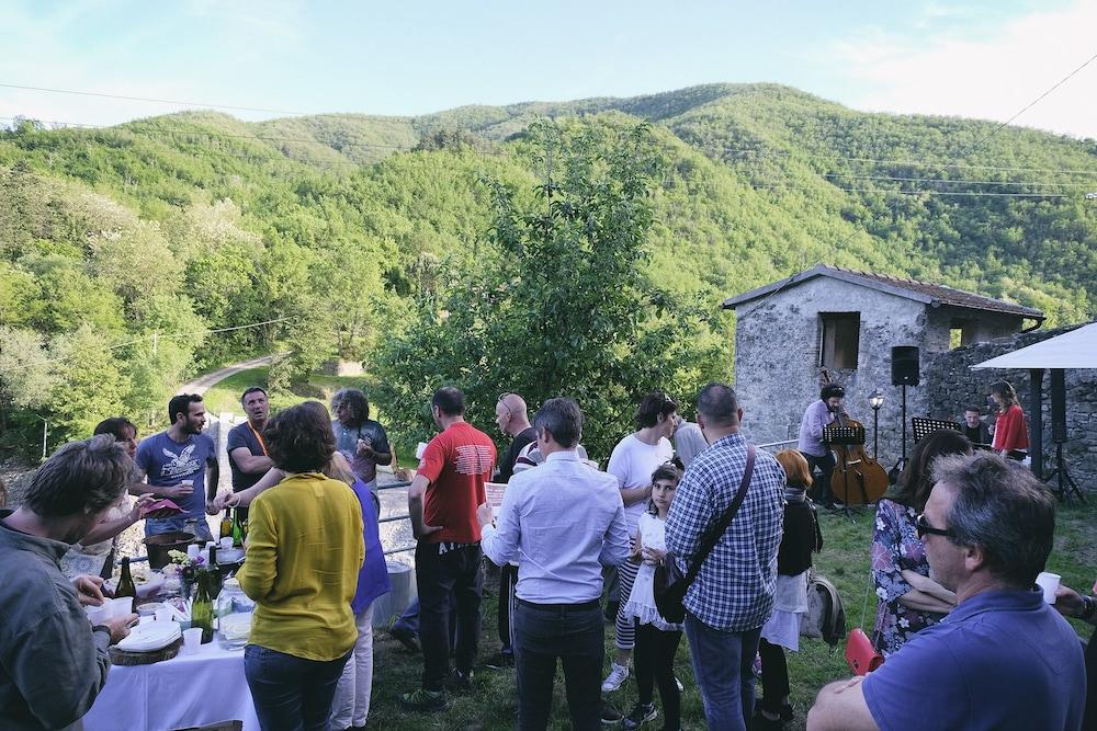 Ca'Luni BBQ/Picnic Area
