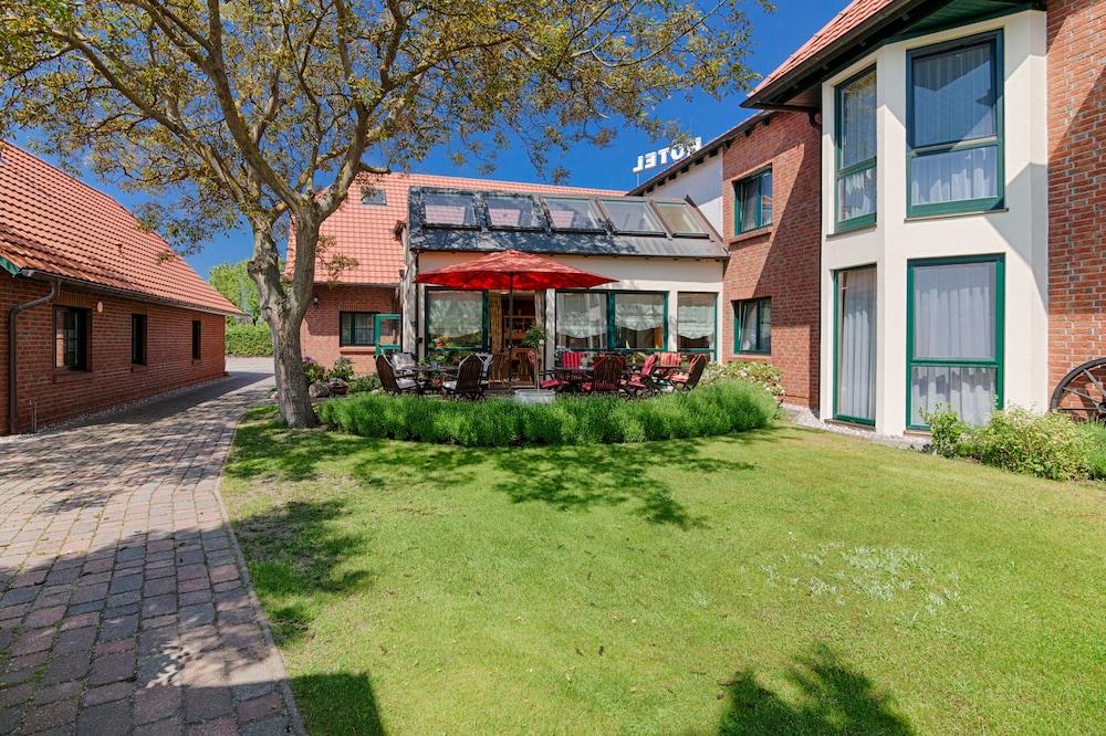 هوتيل غارني نوشباومهوف