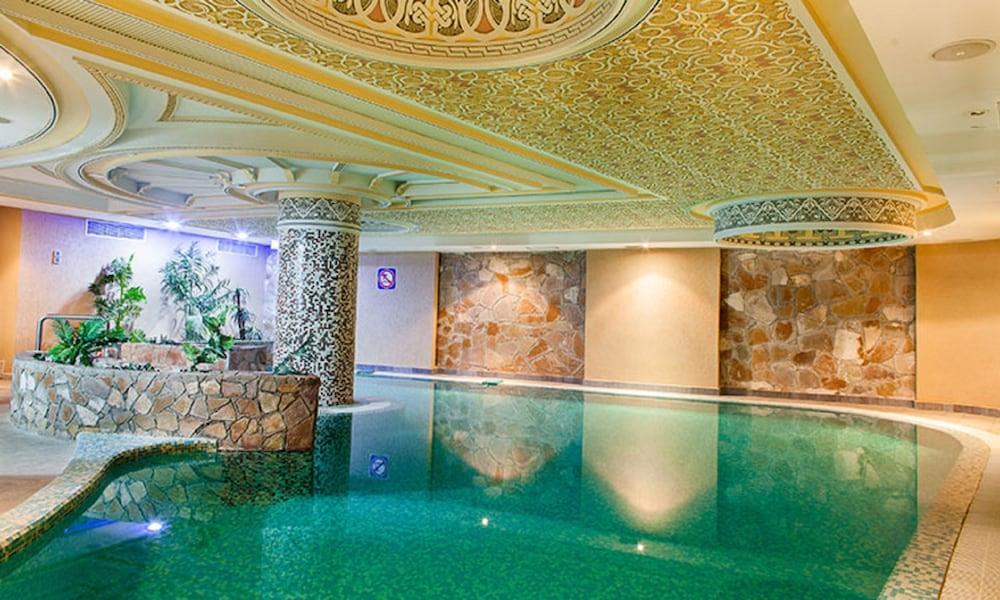 Dar Diaf Bouchaoui Indoor Pool