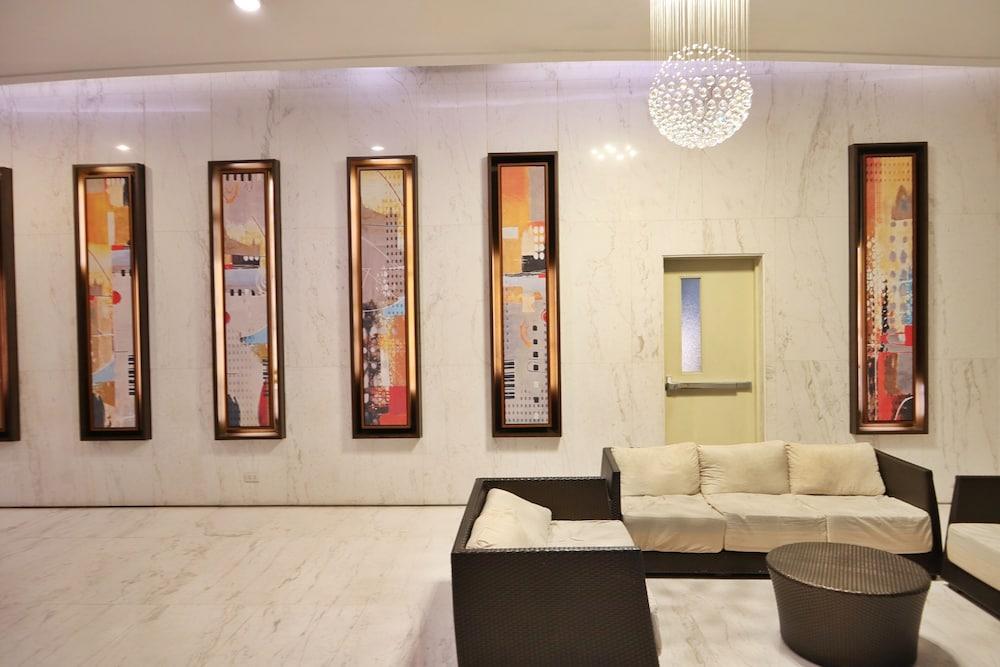 فورت فيكتوريا بي جي سي نيتفليكس 25 إم واي فاي داخلي