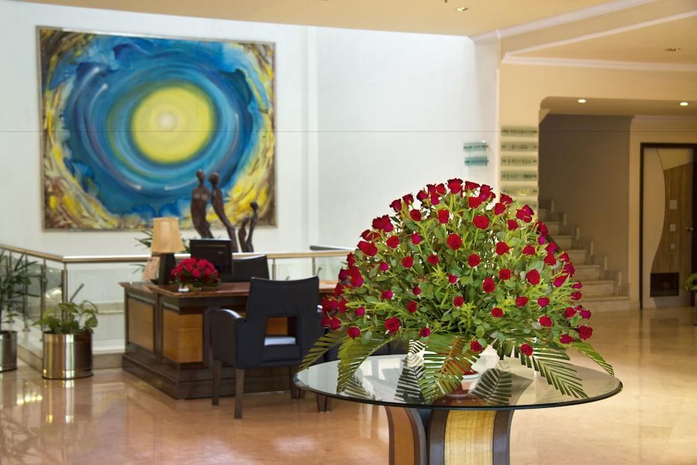 The Piccadily Lucknow Lobby