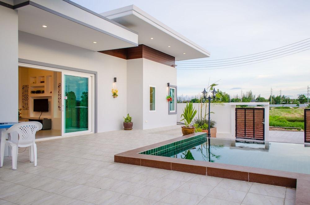 Le Leaf Pool Villa 1-2 Outdoor Pool