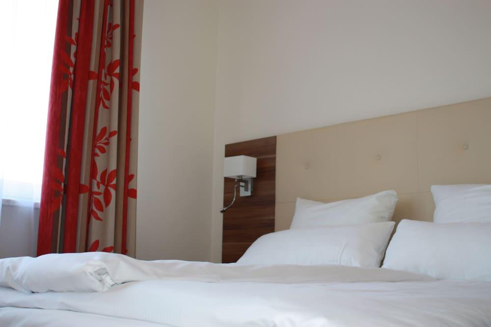 Boardinghaus Holledau Inn Room