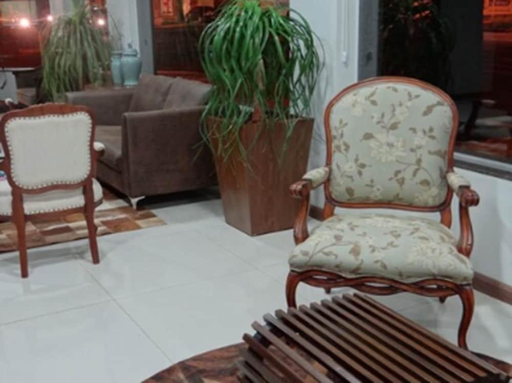 برافو سيتي هوتل دورادوس داخلي