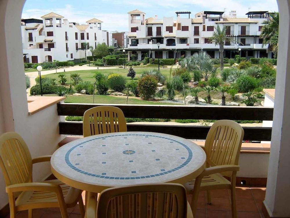 Apartamento Jardines E4-1B Featured Image